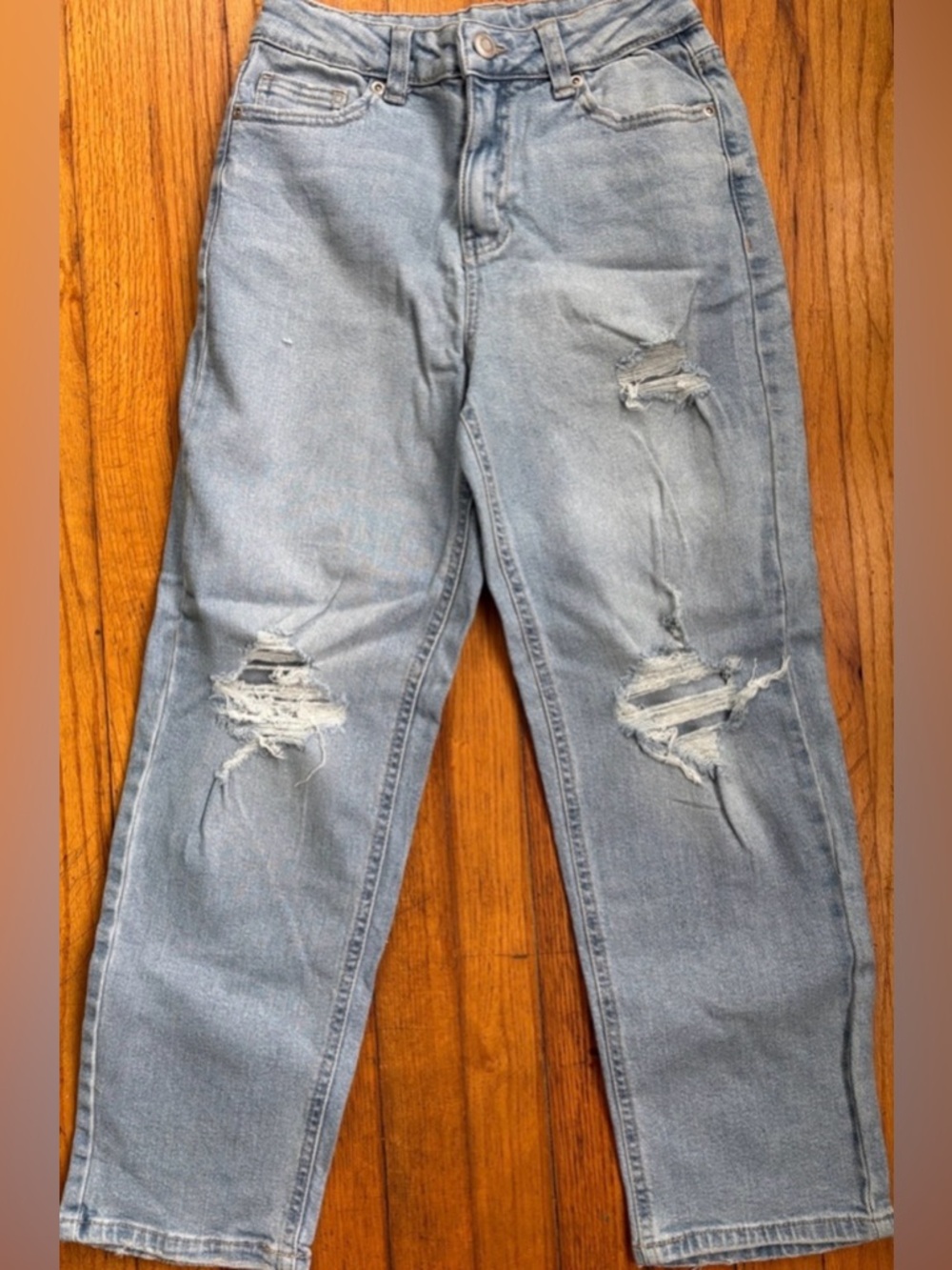 Light Wash Distressed mid rise boyfriend  Jeans